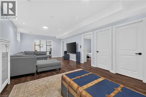 16 Gouda Place Cambridge ON N1P 0B1