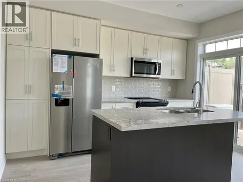 10 Birmingham Drive Cambridge ON N1R 0C6