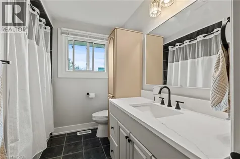 5090 Blackheath Road Binbrook ON L0R 1C0