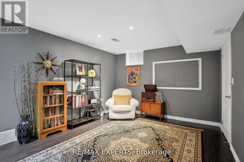 30 Cedarholme Avenue Caledon ON L7C 3S9
