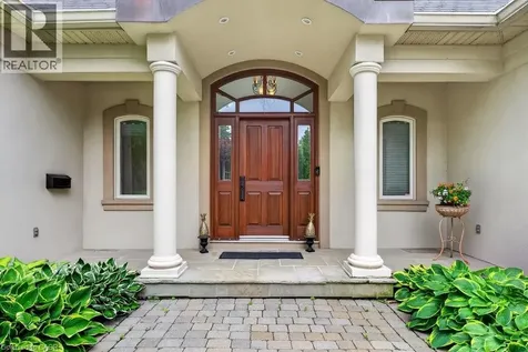 3312 Lakeland Crescent Burlington ON L7N 1B8