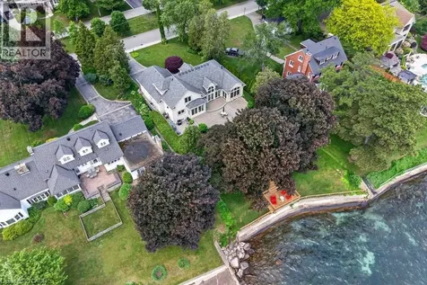 3312 Lakeland Crescent Burlington ON L7N 1B8