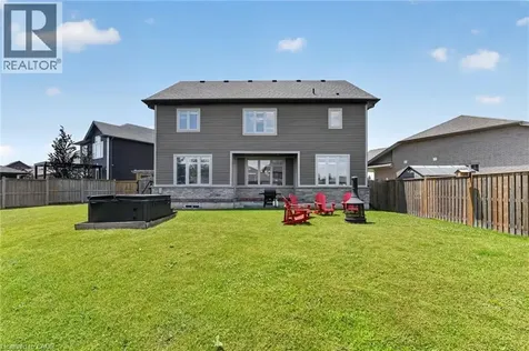 87 Anastasia Boulevard Smithville ON L0R 2A0