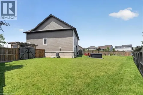 87 Anastasia Boulevard Smithville ON L0R 2A0