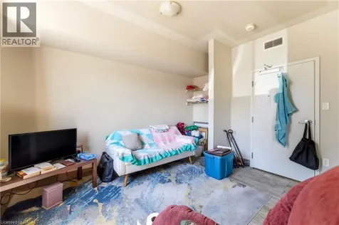 1745 King Street East Hamilton ON L8K 1V6