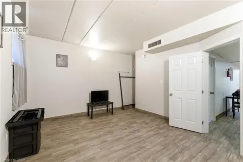 1745 King Street East Hamilton ON L8K 1V6
