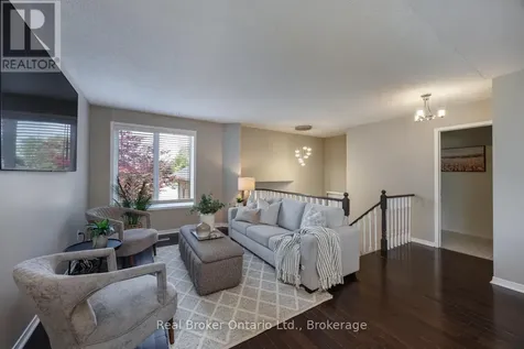 36 Apple Blossom Boulevard Clarington (bowmanville) ON L1C 4L9