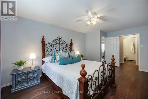 36 Apple Blossom Boulevard Clarington (bowmanville) ON L1C 4L9