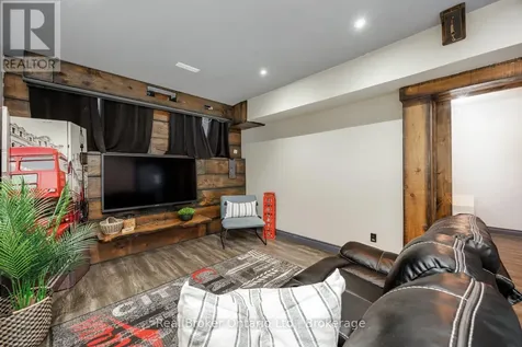 36 Apple Blossom Boulevard Clarington (bowmanville) ON L1C 4L9