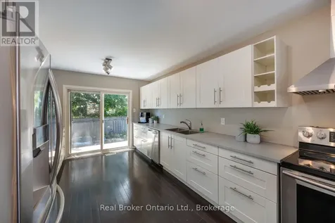 36 Apple Blossom Boulevard Clarington (bowmanville) ON L1C 4L9