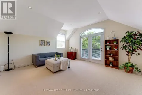 27 Tremaine Drive Kitchener ON N2A 4L9