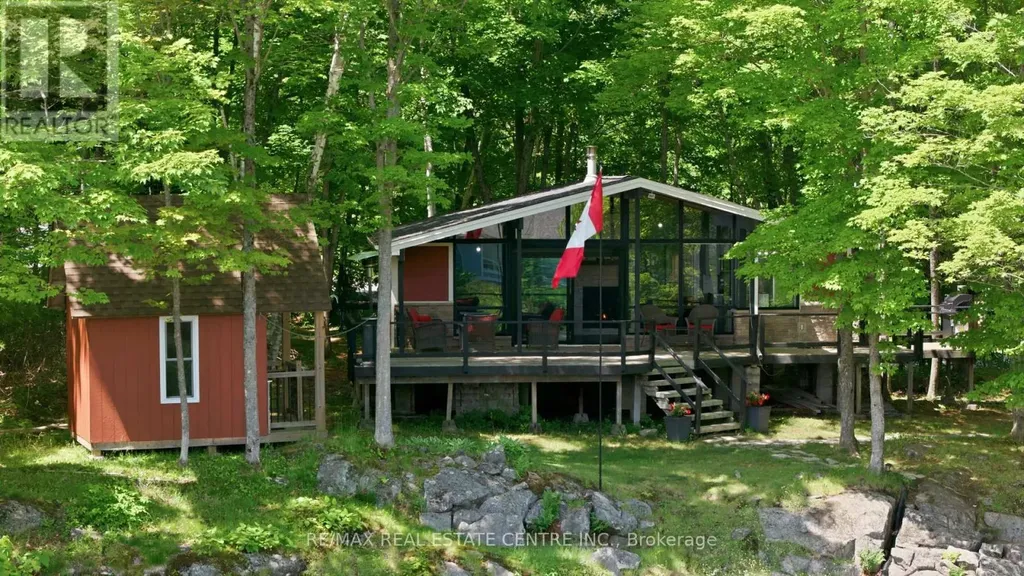 87 Pinewood Road Mcdougall ON P2A 2W7