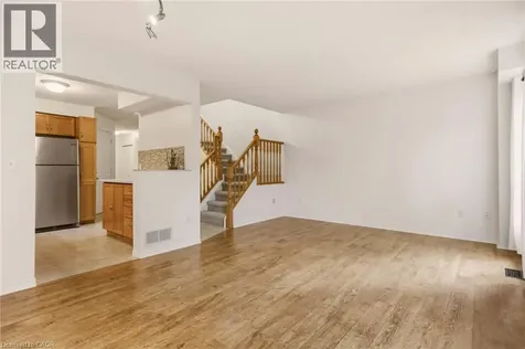 2 Ireland Place Guelph ON N1E 7C2