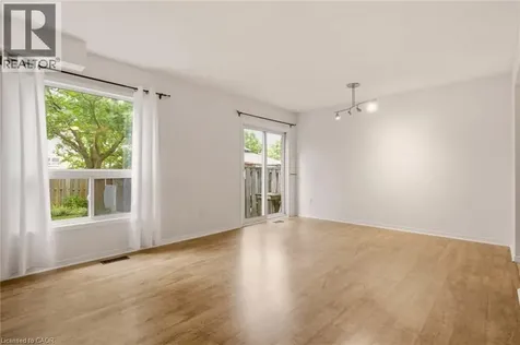 2 Ireland Place Guelph ON N1E 7C2
