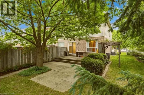 2 Ireland Place Guelph ON N1E 7C2