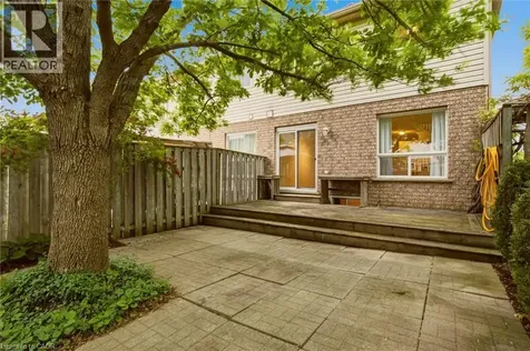 2 Ireland Place Guelph ON N1E 7C2