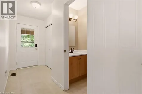2 Ireland Place Guelph ON N1E 7C2