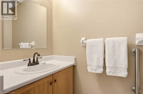 2 Ireland Place Guelph ON N1E 7C2