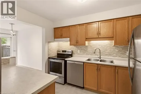 2 Ireland Place Guelph ON N1E 7C2