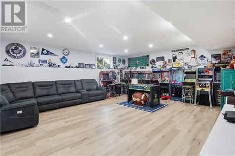 90 Landreville Drive Sudbury ON P3A 0B4