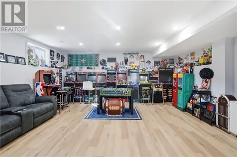 90 Landreville Drive Sudbury ON P3A 0B4