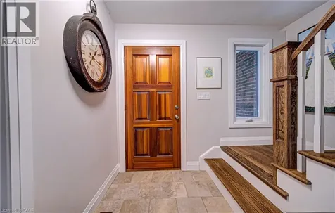 336 Maple Avenue South Burford ON N0E 1A0