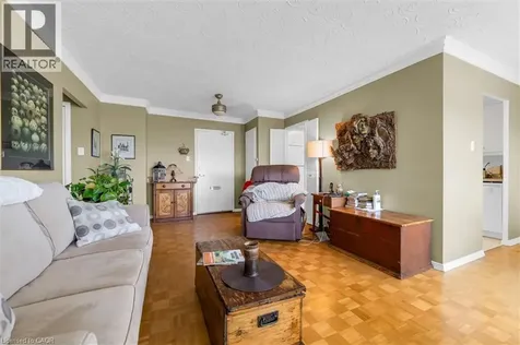 35 Towering Heights Boulevard St. Catharines ON L2T 3G8