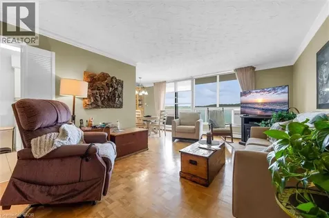 35 Towering Heights Boulevard St. Catharines ON L2T 3G8