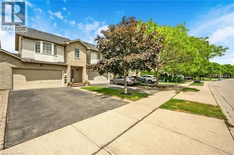 117 Frances Avenue Stoney Creek ON L8E 6A3