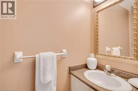 117 Frances Avenue Stoney Creek ON L8E 6A3