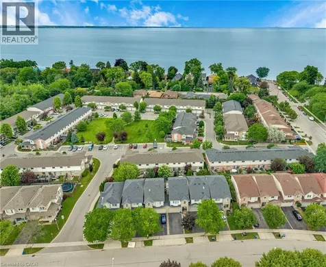 117 Frances Avenue Stoney Creek ON L8E 6A3