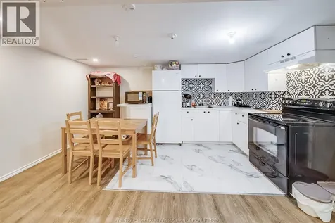 5210 Queen Elizabeth Drive Windsor ON N8T 1N3