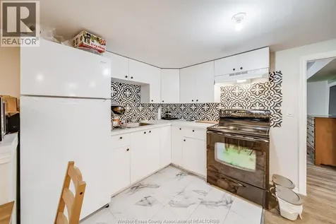 5210 Queen Elizabeth Drive Windsor ON N8T 1N3