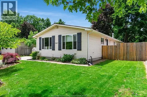 302 Summerset Avenue Kingsville ON N9Y 2B9