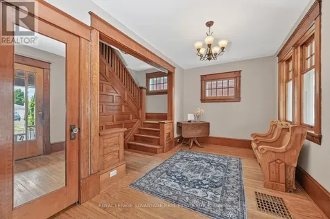 73 Mcgill Street North Smiths Falls ON K7A 2K1