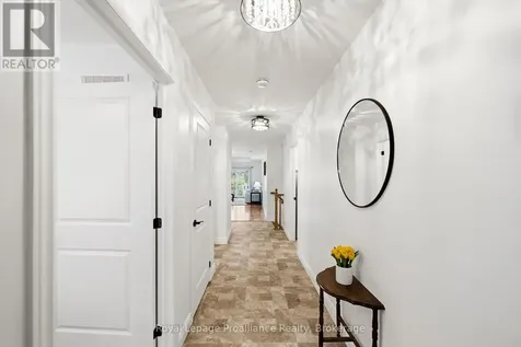 42B Chapel Street Brighton ON K0K 1H0
