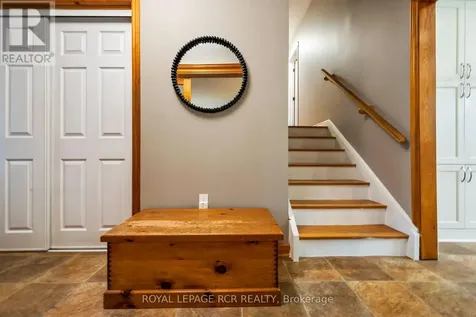 22 Randy Avenue Mono ON L9W 2A3