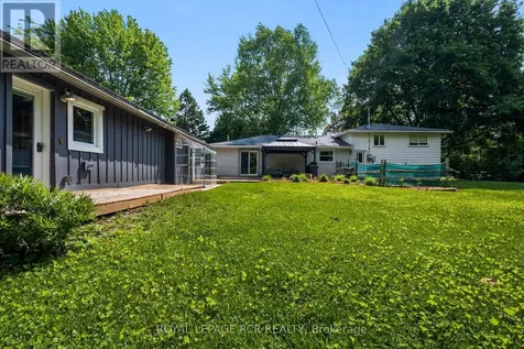 22 Randy Avenue Mono ON L9W 2A3