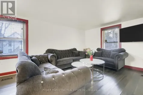 78 Ormond Street Brockville ON K6V 2K6