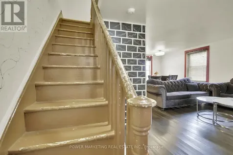 78 Ormond Street Brockville ON K6V 2K6