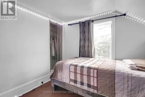 78 Ormond Street Brockville ON K6V 2K6