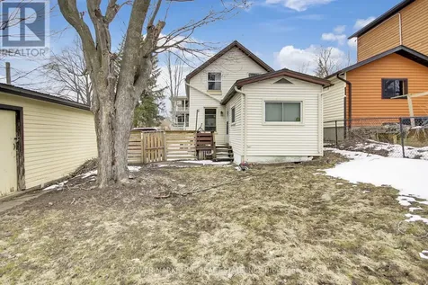 78 Ormond Street Brockville ON K6V 2K6