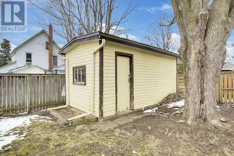 78 Ormond Street Brockville ON K6V 2K6
