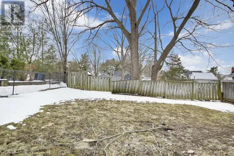 78 Ormond Street Brockville ON K6V 2K6