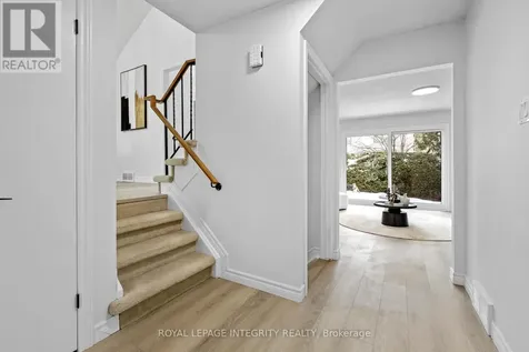 6368 Viseneau Drive Ottawa ON K1C 2J2