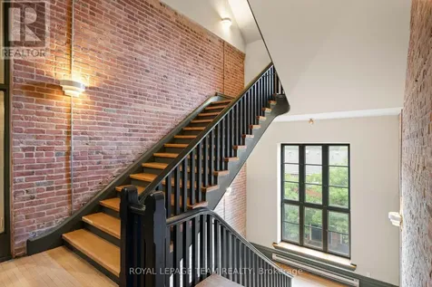 589 Rideau Street Ottawa ON K1N 6A1