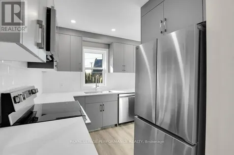 624 Clarke Avenue Ottawa ON K1K 0Y7