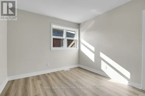 624 Clarke Avenue Ottawa ON K1K 0Y7