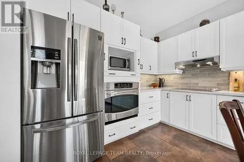 14 Wynridge Place Ottawa ON K2M 2S9