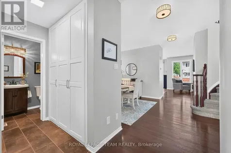 14 Wynridge Place Ottawa ON K2M 2S9